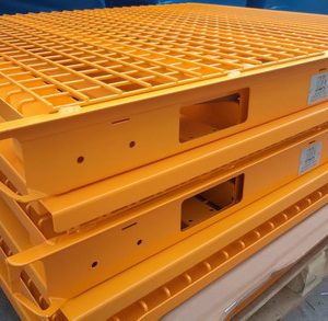 Metal fabrication pallet